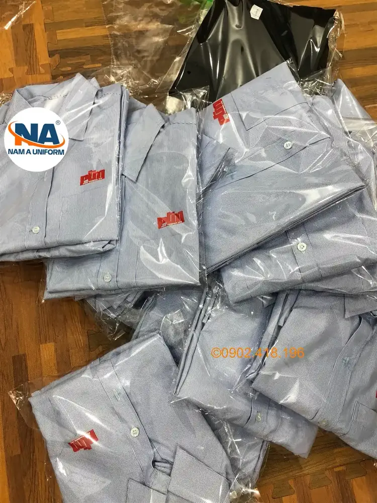 Lô áo sơ mi sọc xanh in logo Phú Thạnh Mỹ