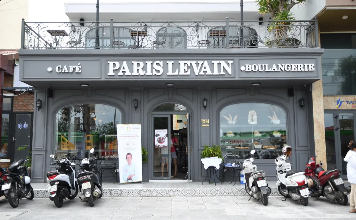 Mặt tiền Paris Levain café boulangerie